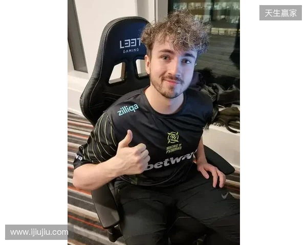 电讯报:曼联预计本周二官宣卡里克,他在与高层会谈中表现出色